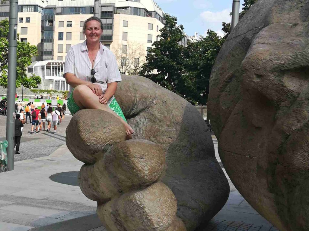 Životní styl: Kdo vyčnívá z řady, dostane za uši, aneb pozůstatky komunistické éry... Životní styl: Kdo vyčnívá z řady, dostane za uši, aneb pozůstatky komunistické éry...